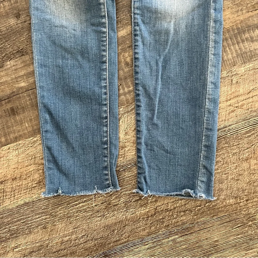 GUESS Curvy Sophia Skinny Jeans - Picture 5 of 9